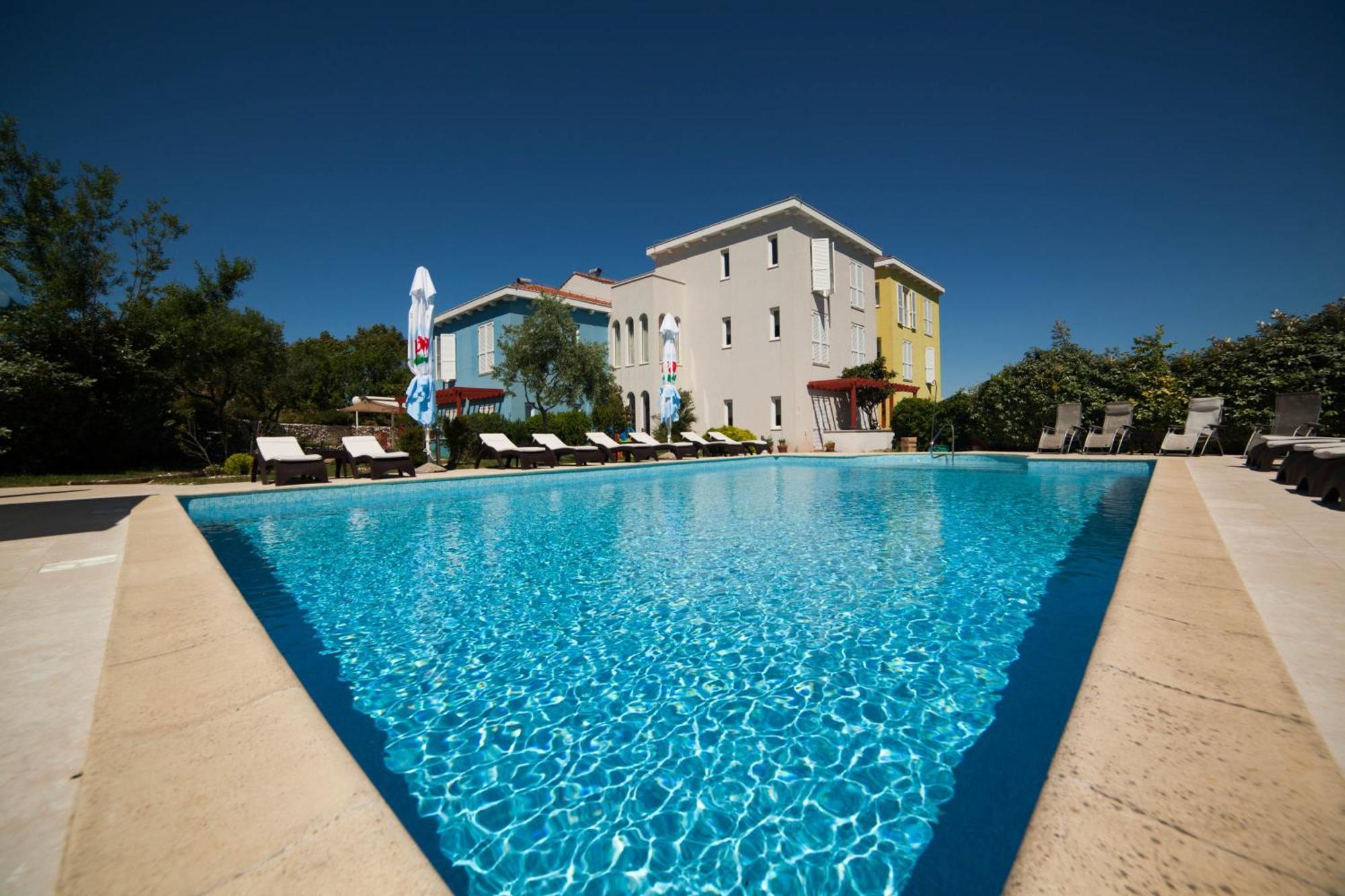 Hotel Manora Nerezine Exterior photo